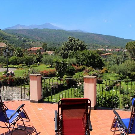 Villa Vulcano, Tra L'Etna E Il Mare Zafferana Etnea Exteriör bild