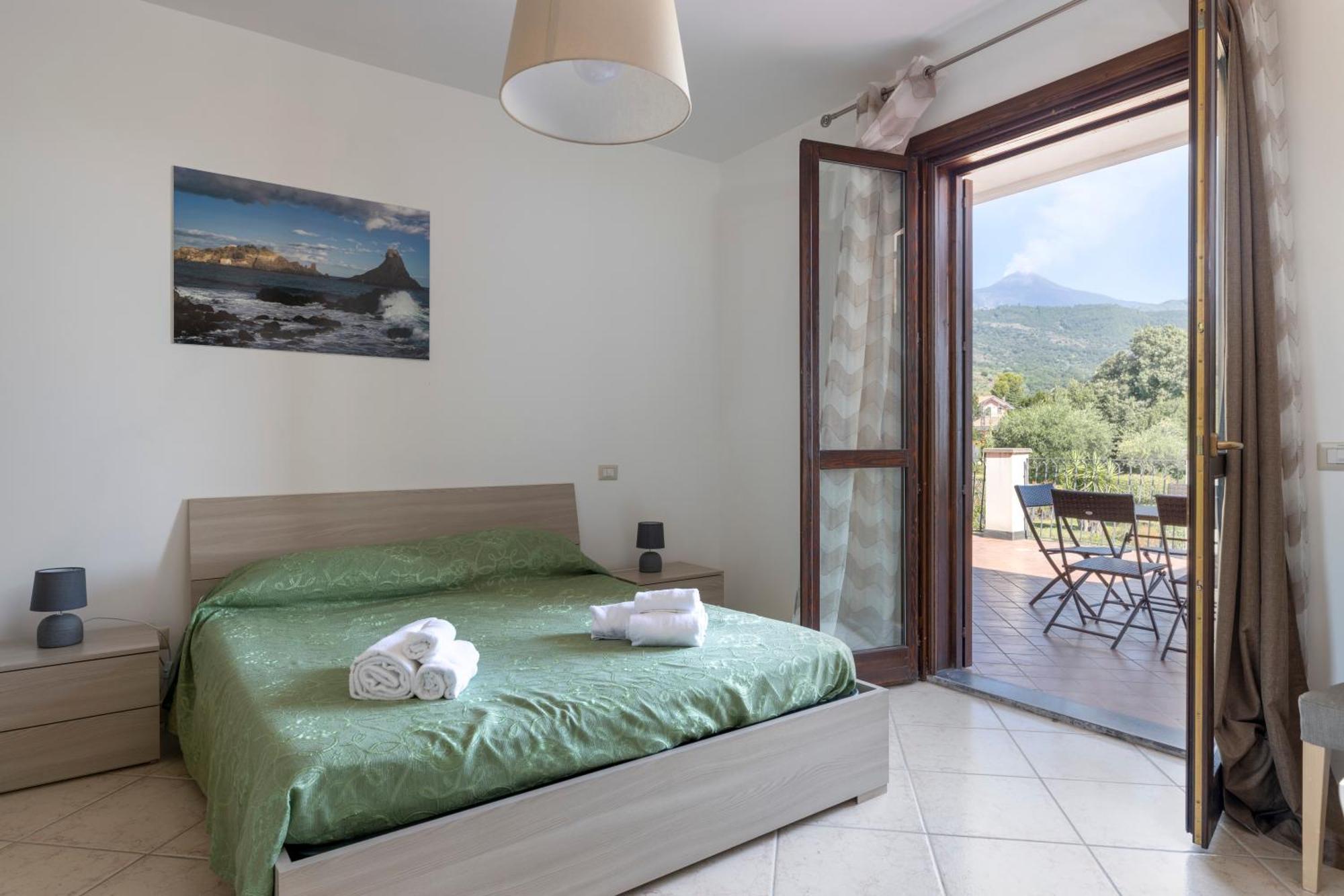 Villa Vulcano, Tra L'Etna E Il Mare Zafferana Etnea Exteriör bild